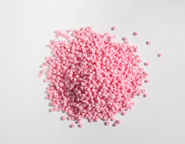 Punti chiave per il controllo dell'uniformità del colore nelle materie prime TPE durante la produzione di stampaggio a iniezione